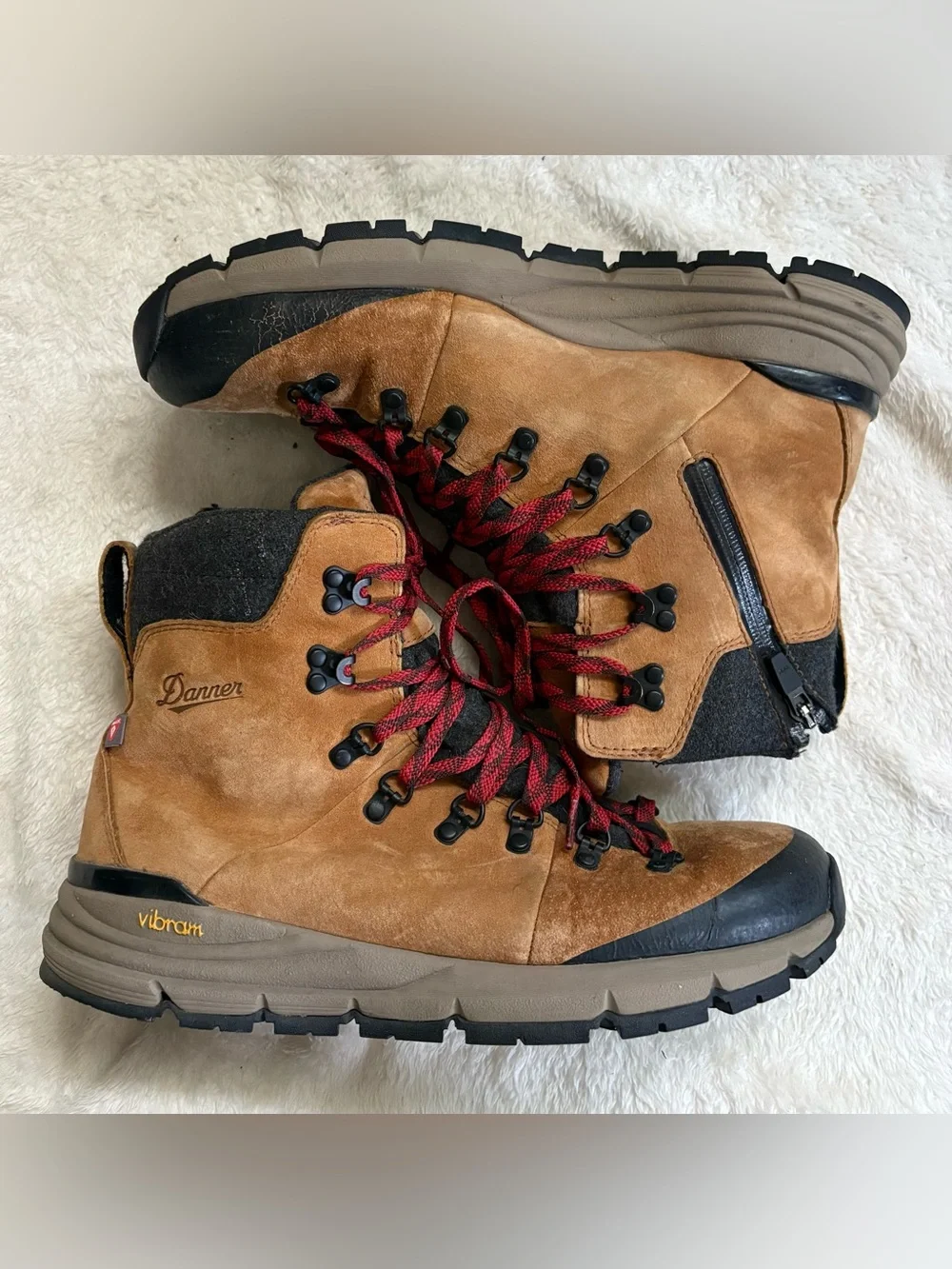 Men’s Danner Artic 600 Side Zip Hiking Boots 200 G 9.5 EE Brown Red